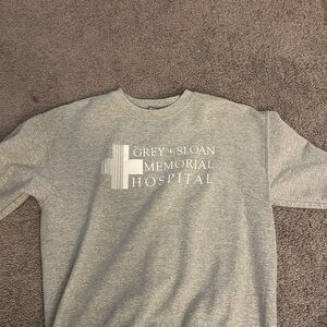 Greys anatomy gray crewneck